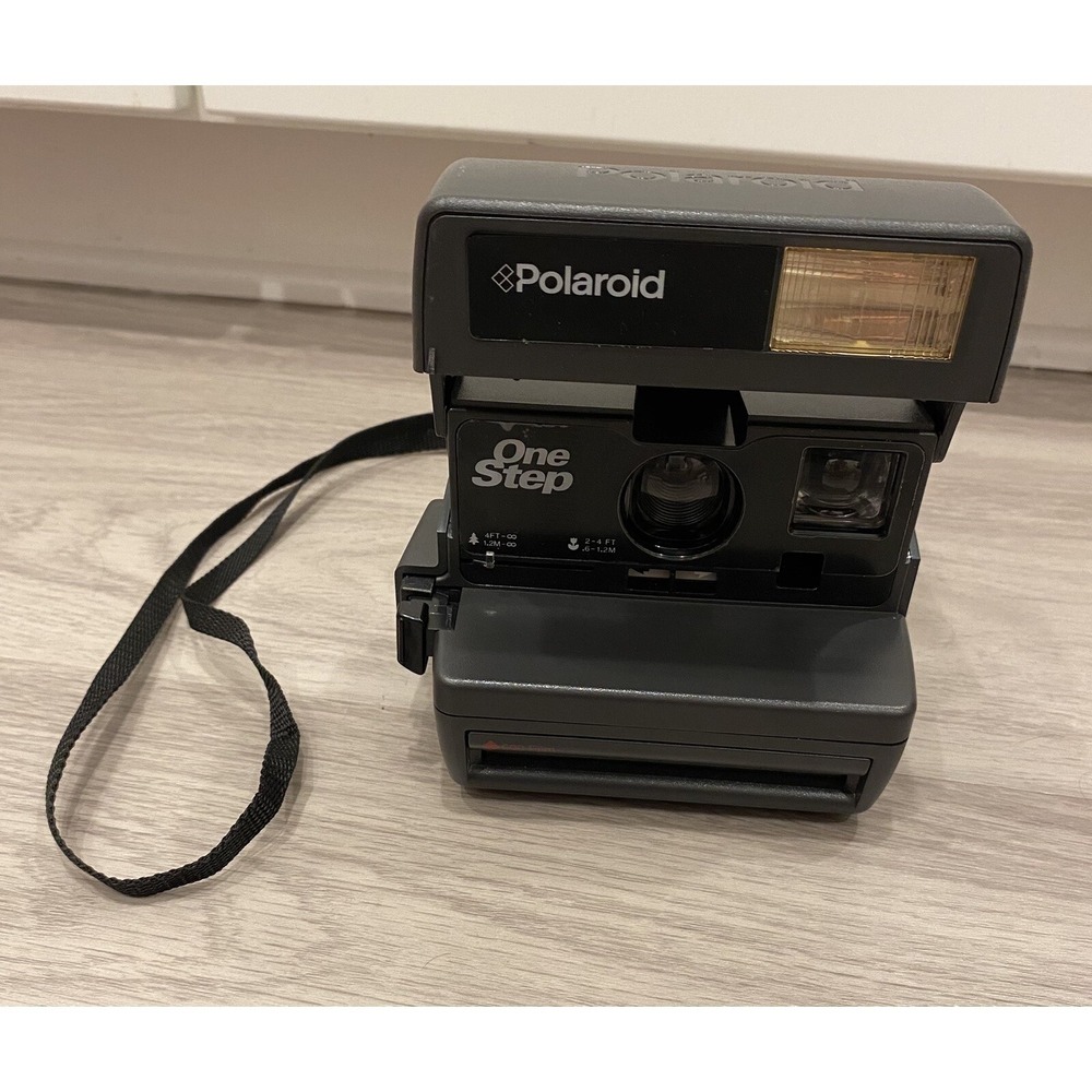 Polaroid One Step 600 Film Instant Camera With Strap Untested